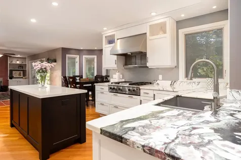 20 Yacht Haven Drive Shelburne VT 05482