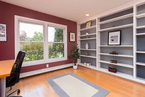 20 Yacht Haven Drive Shelburne VT 05482