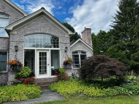 20 Yacht Haven Drive Shelburne VT 05482