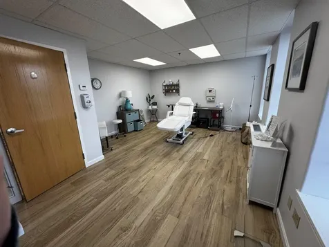 39 Central Square Keene NH 03431