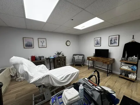 39 Central Square Keene NH 03431