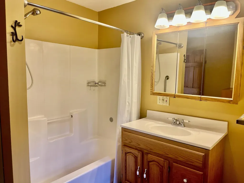 4603 Jericho Street Hartford VT 05001