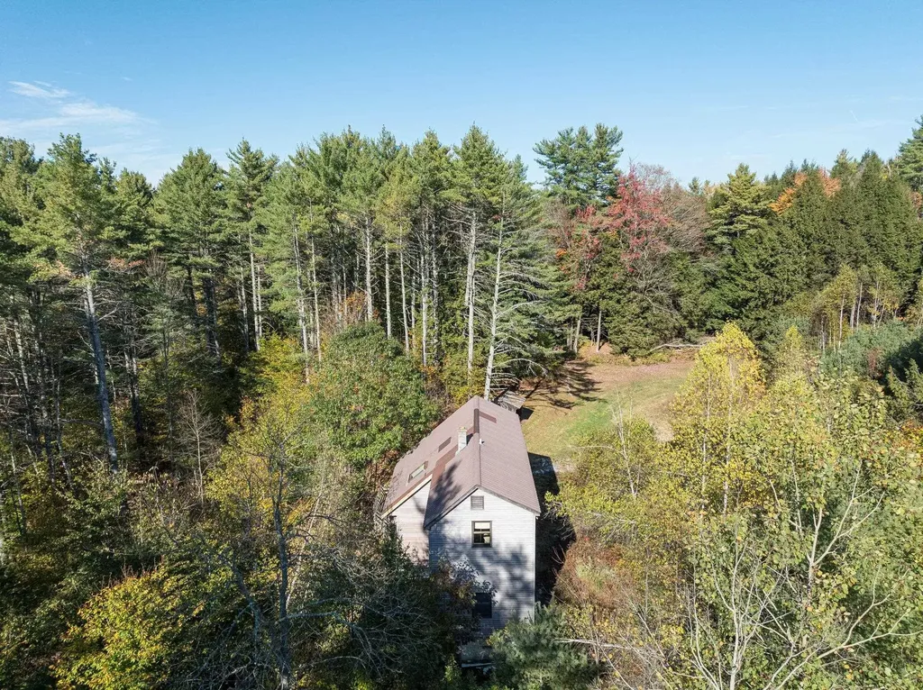 63 Big Story Lane Grafton VT 05146