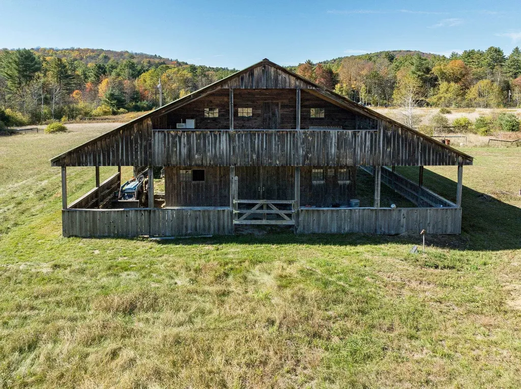 63 Big Story Lane Grafton VT 05146