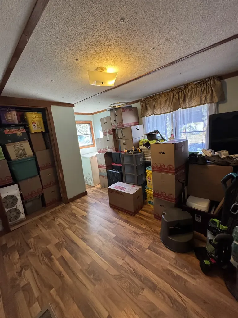 90 Sunset Circle Campton NH 03223