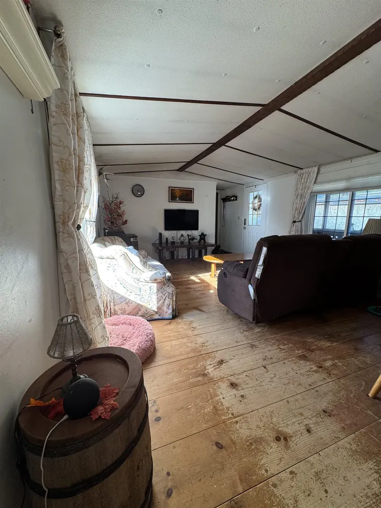 90 Sunset Circle Campton NH 03223