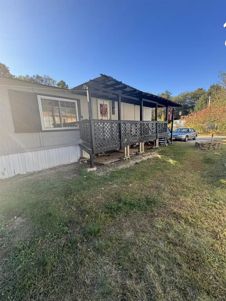 90 Sunset Circle Campton NH 03223