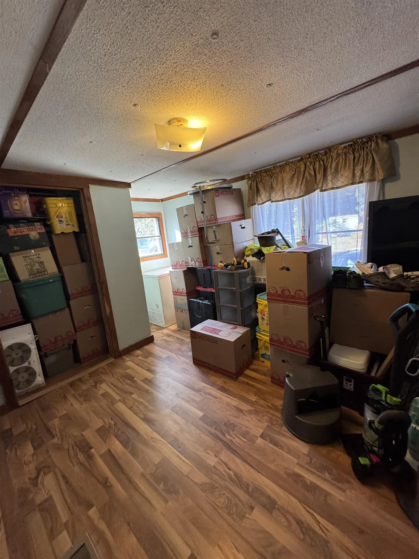 90 Sunset Circle Campton NH 03223