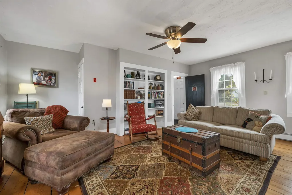 1354 Nh Route 175 Campton NH 03223