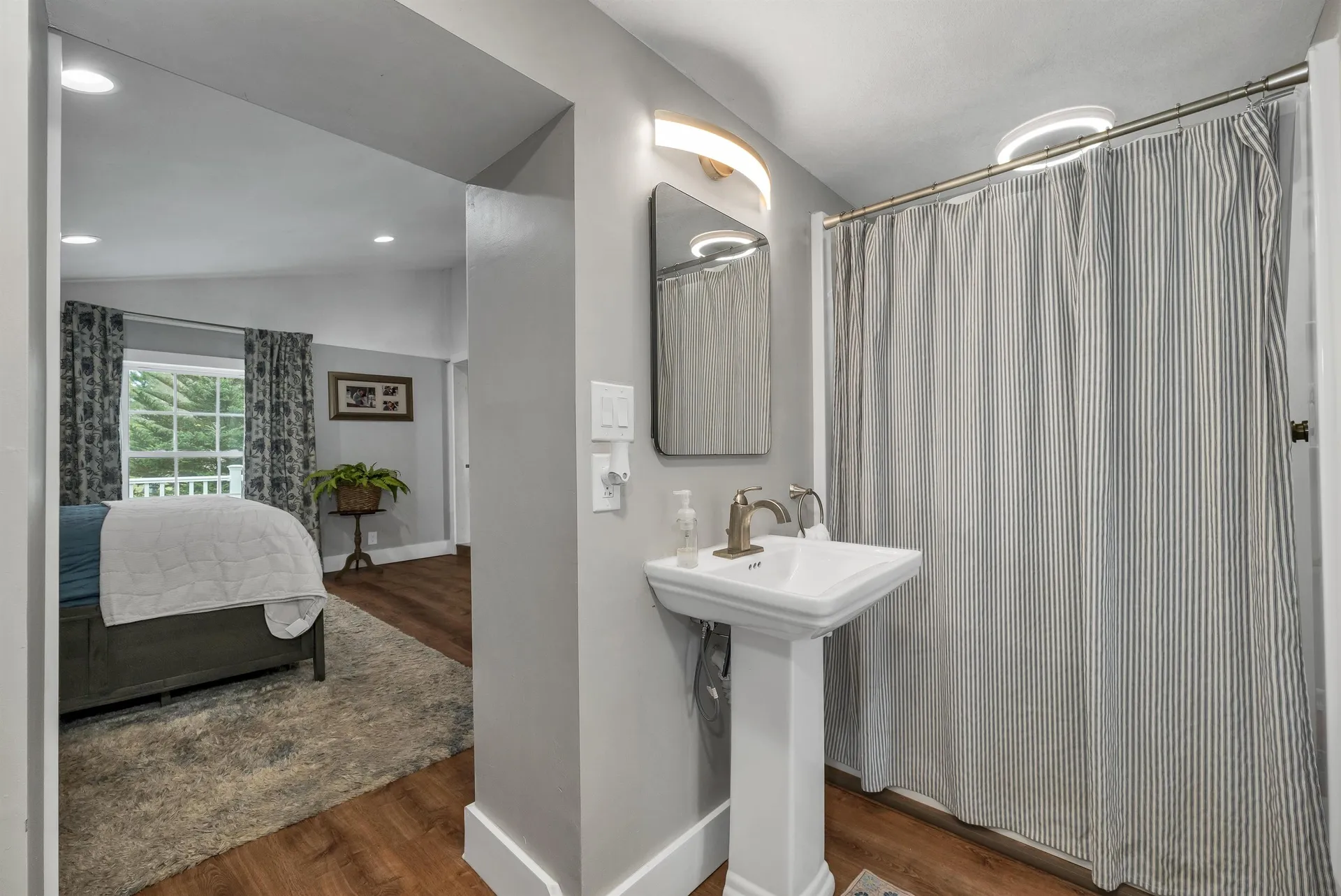 1354 Nh Route 175 Campton NH 03223