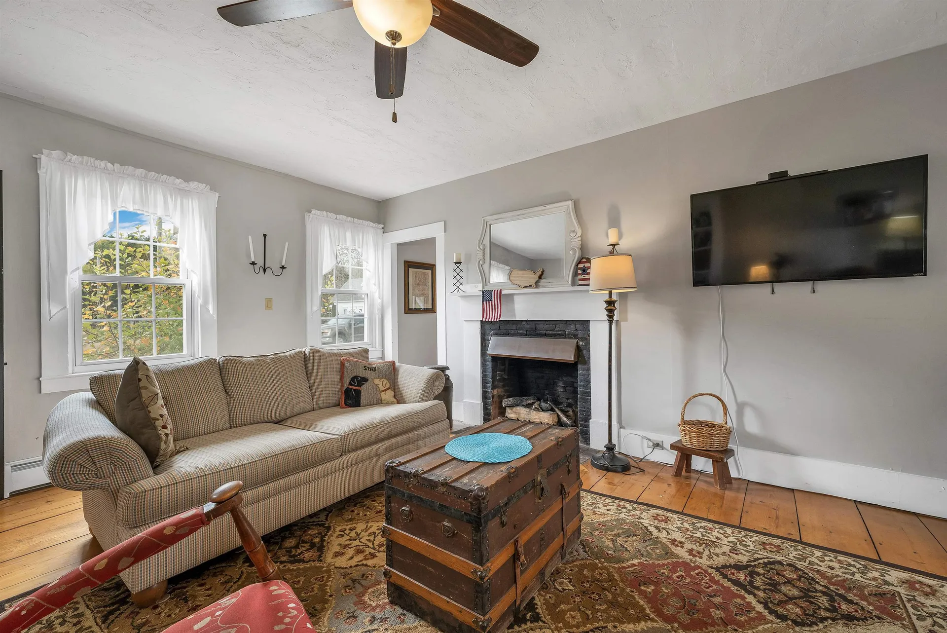 1354 Nh Route 175 Campton NH 03223