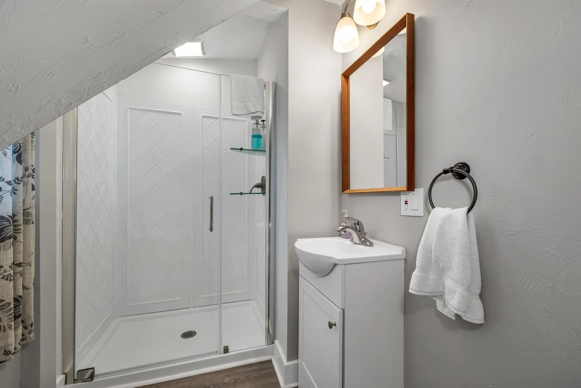 1354 Nh Route 175 Campton NH 03223