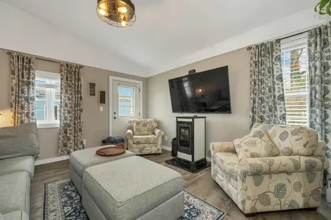 1354 Nh Route 175 Campton NH 03223