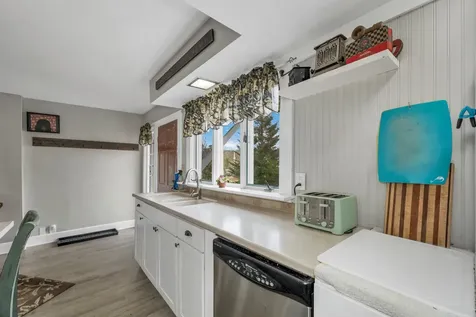 1354 Nh Route 175 Campton NH 03223