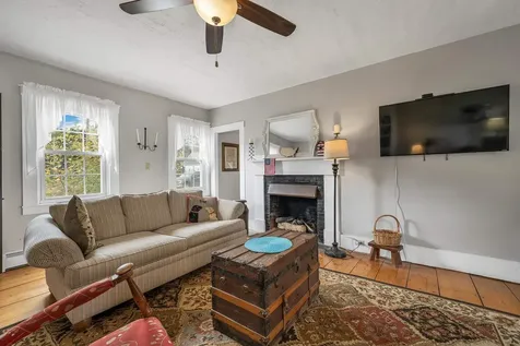 1354 Nh Route 175 Campton NH 03223