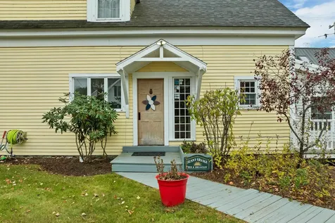 1354 Nh Route 175 Campton NH 03223