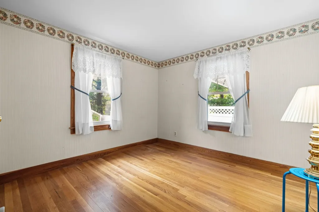 155 Tolles Street Nashua NH 03064