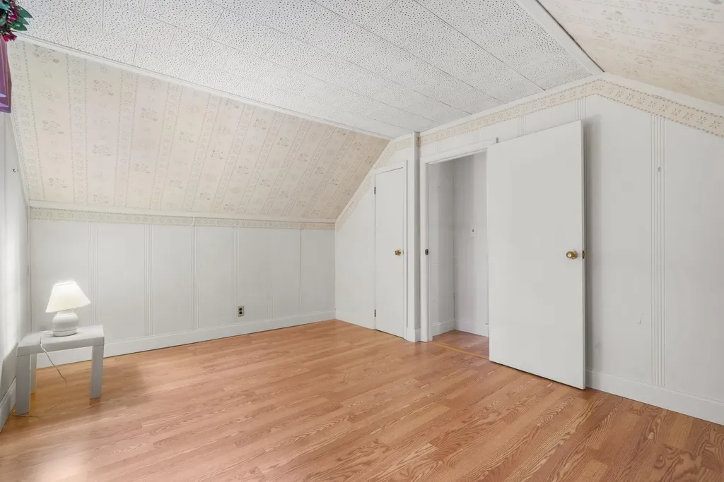 155 Tolles Street Nashua NH 03064