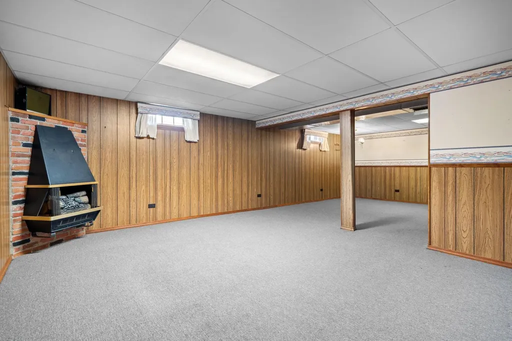 155 Tolles Street Nashua NH 03064