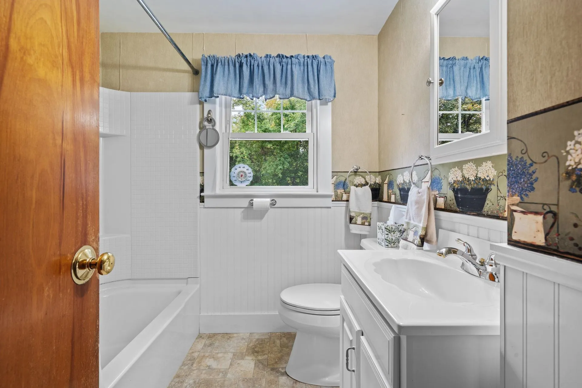 155 Tolles Street Nashua NH 03064