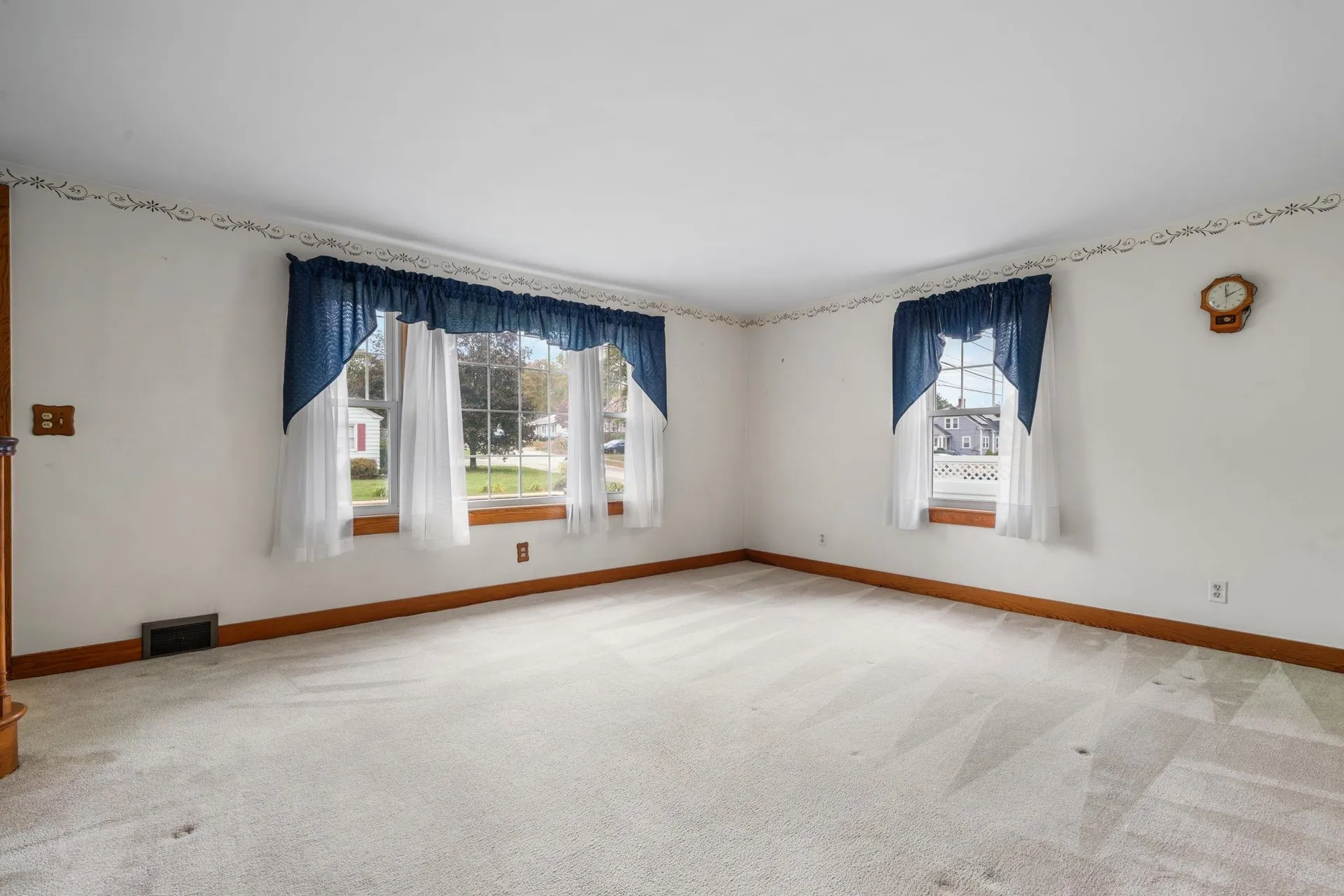 155 Tolles Street Nashua NH 03064