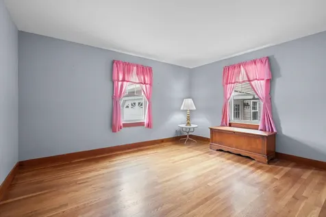 155 Tolles Street Nashua NH 03064