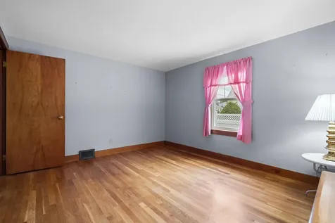 155 Tolles Street Nashua NH 03064