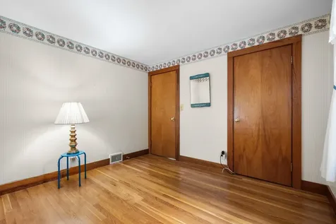 155 Tolles Street Nashua NH 03064