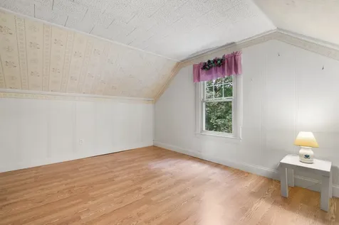 155 Tolles Street Nashua NH 03064