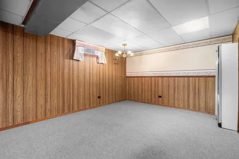 155 Tolles Street Nashua NH 03064