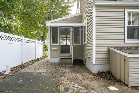 155 Tolles Street Nashua NH 03064