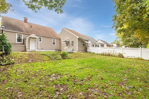 155 Tolles Street Nashua NH 03064