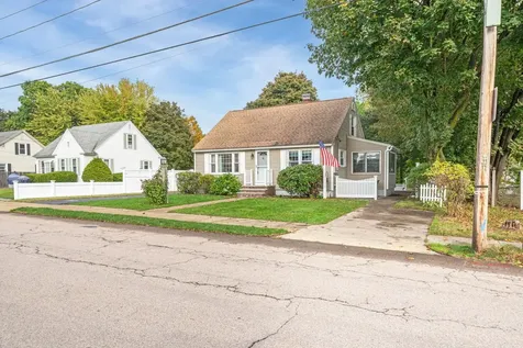 155 Tolles Street Nashua NH 03064