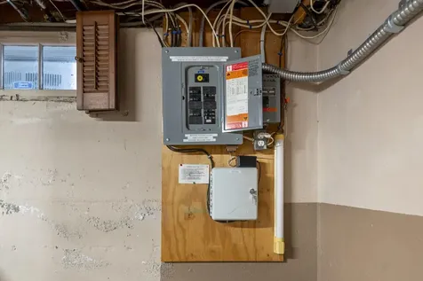 155 Tolles Street Nashua NH 03064