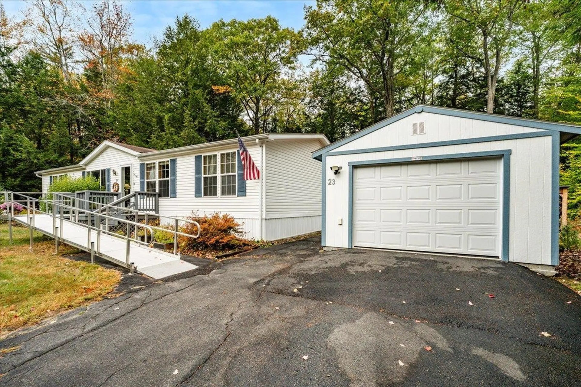 23 Eagles Way Alton NH 03809