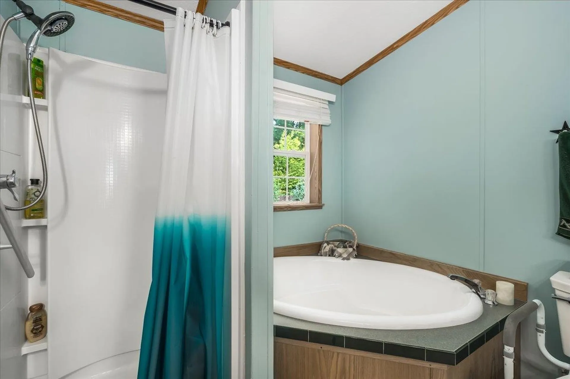 23 Eagles Way Alton NH 03809