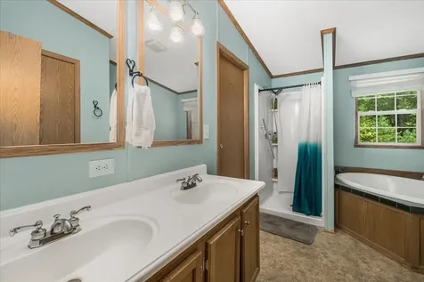 23 Eagles Way Alton NH 03809