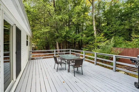 23 Eagles Way Alton NH 03809