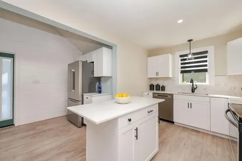 49 Millville Street Salem NH 03079