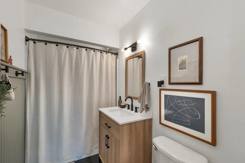 99 Elm Street Goffstown NH 03045