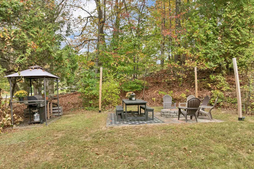 99 Elm Street Goffstown NH 03045