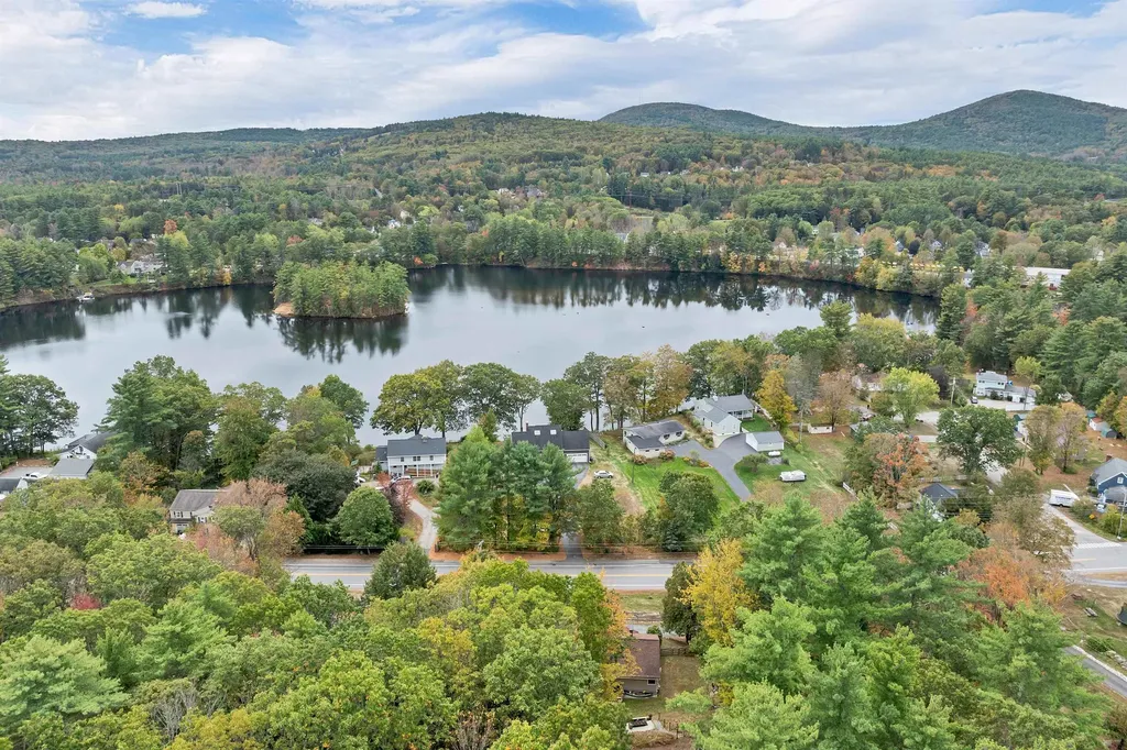 99 Elm Street Goffstown NH 03045