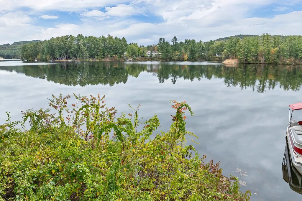 99 Elm Street Goffstown NH 03045