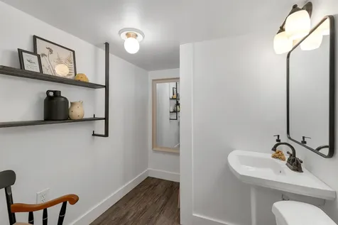 99 Elm Street Goffstown NH 03045