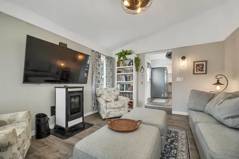 1354 Nh Route 175 Campton NH 03223