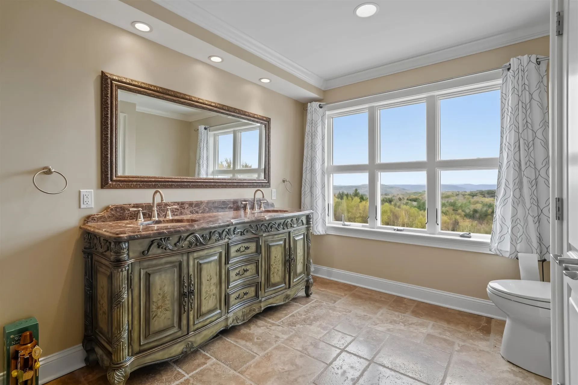 15 Old Stage Road Langdon NH 03602