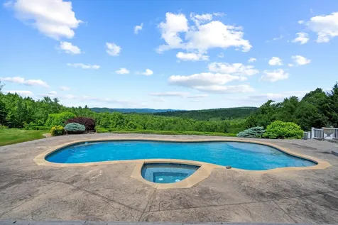 15 Old Stage Road Langdon NH 03602