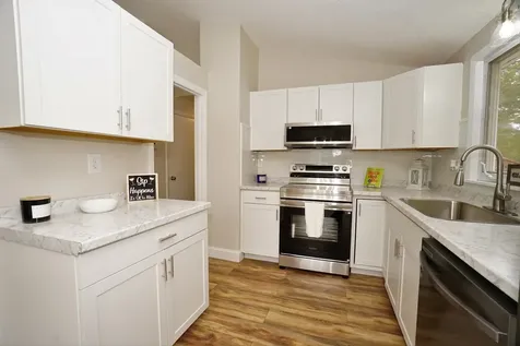 42 Woodfield Street Nashua NH 03062