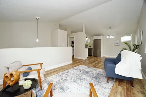 42 Woodfield Street Nashua NH 03062