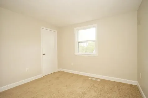 42 Woodfield Street Nashua NH 03062